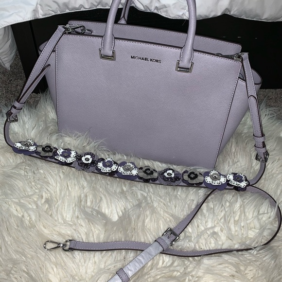 New Michael Kors Lavender Selma Satchel - Picture 6 of 7